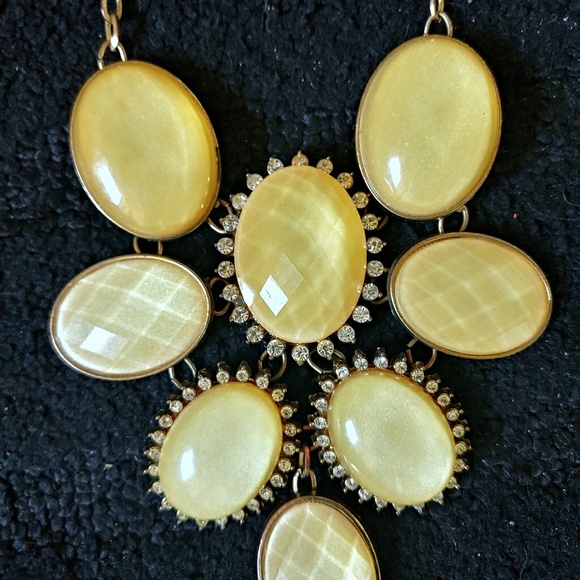 Necklace - Picture 2 of 2